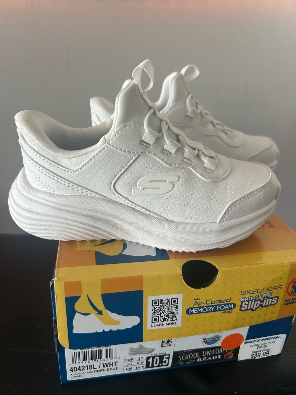 Skechers Bounder Pro-Core White Slip-Ins Kids Size 10.5